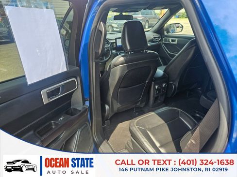 Used 2020 Ford Explorer XLT w/ Equipment Group 202A AWD/4WD image 9