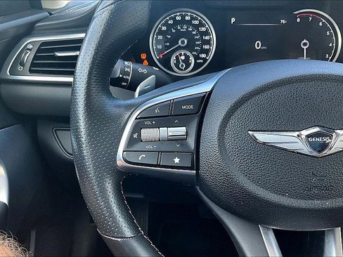 Used 2023 Genesis G70 2.0T image 20