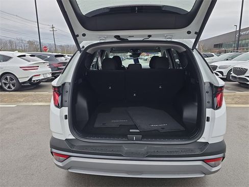 Certified 2025 Hyundai Tucson SEL image 22