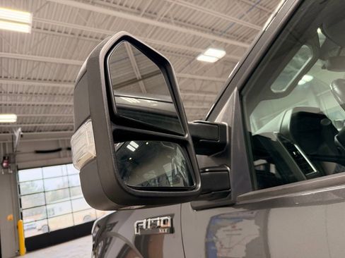 Used 2015 Ford F150 XLT w/ Equipment Group 302A Luxury image 16