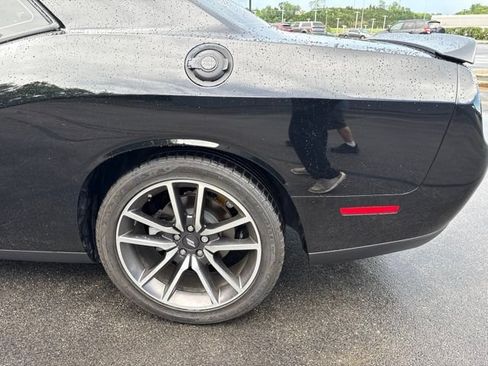 Used 2022 Dodge Challenger R/T w/ Plus Package RWD image 8