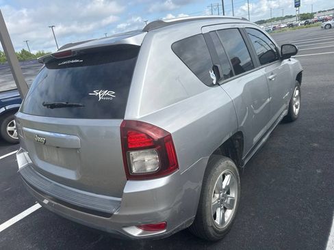 Used 2014 Jeep Compass Sport w/ Power Value Group FWD image 3