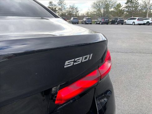Used 2021 BMW 530i xDrive w/ Convenience Package AWD/4WD image 29
