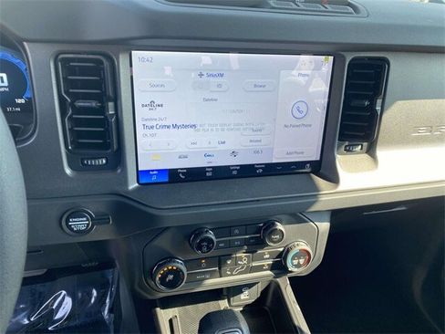 New 2025 Ford Bronco 4-Door image 35