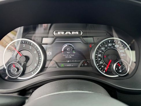 Used 2025 RAM 1500 Laramie w/ Sport Appearance Package image 36