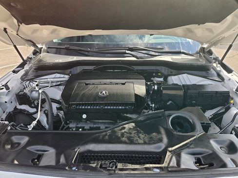 Used 2025 Acura MDX SH-AWD w/ Technology Package image 32