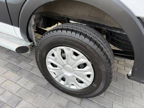 Used 2024 Ford Transit 250 Low Roof w/ Exterior Upgrade Package image 12