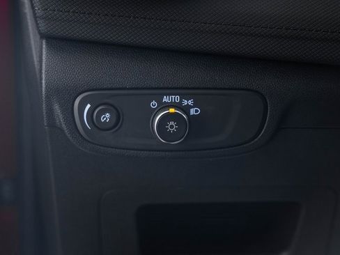 Used 2025 Chevrolet TrailBlazer LT w/ LT Cold Weather Package image 34