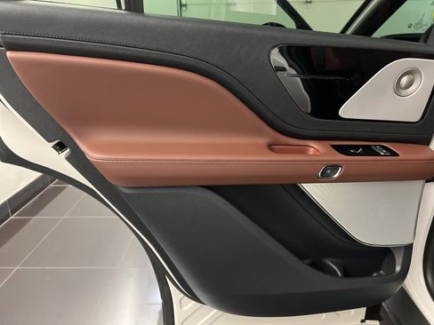 New 2026 Lincoln Aviator Reserve image 37