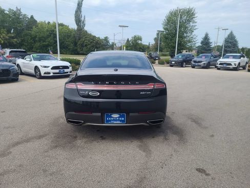 Used 2018 Lincoln MKZ Select AWD/4WD image 6