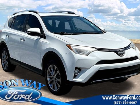 Used 2018 Toyota RAV4 Limited FWD image 1