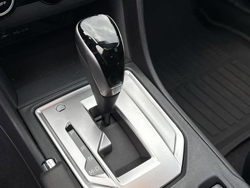 Used 2021 Subaru Crosstrek 2.0i Premium w/ Moonroof Package image 28