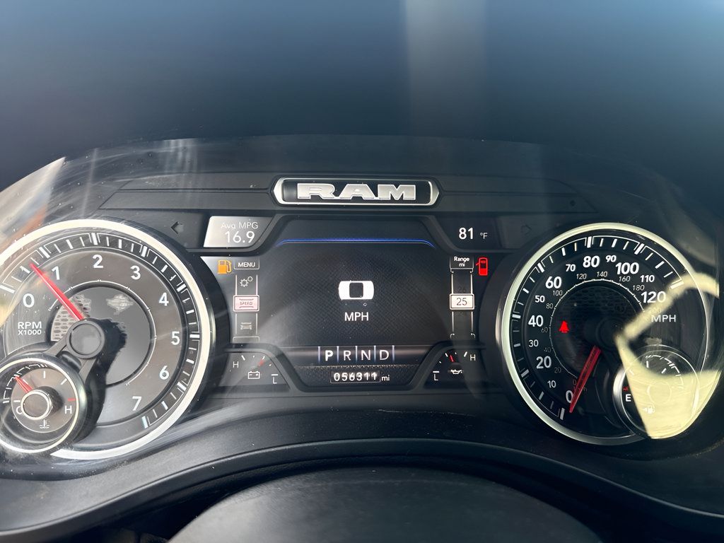 Used 2023 RAM 1500 Laramie AWD/4WD image 16