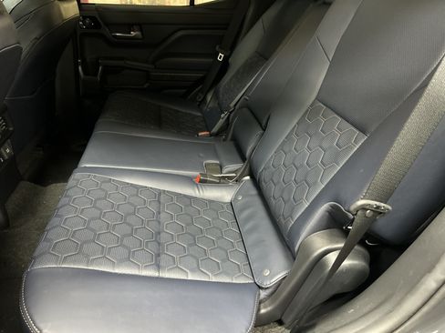 Certified 2026 Toyota 4Runner Platinum AWD/4WD image 29