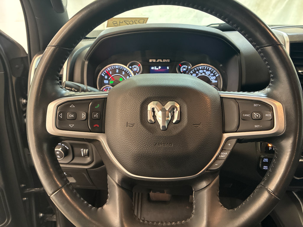 Used 2023 RAM 1500 Big Horn AWD/4WD image 14