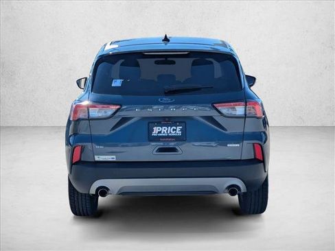 Used 2020 Ford Escape SE image 7