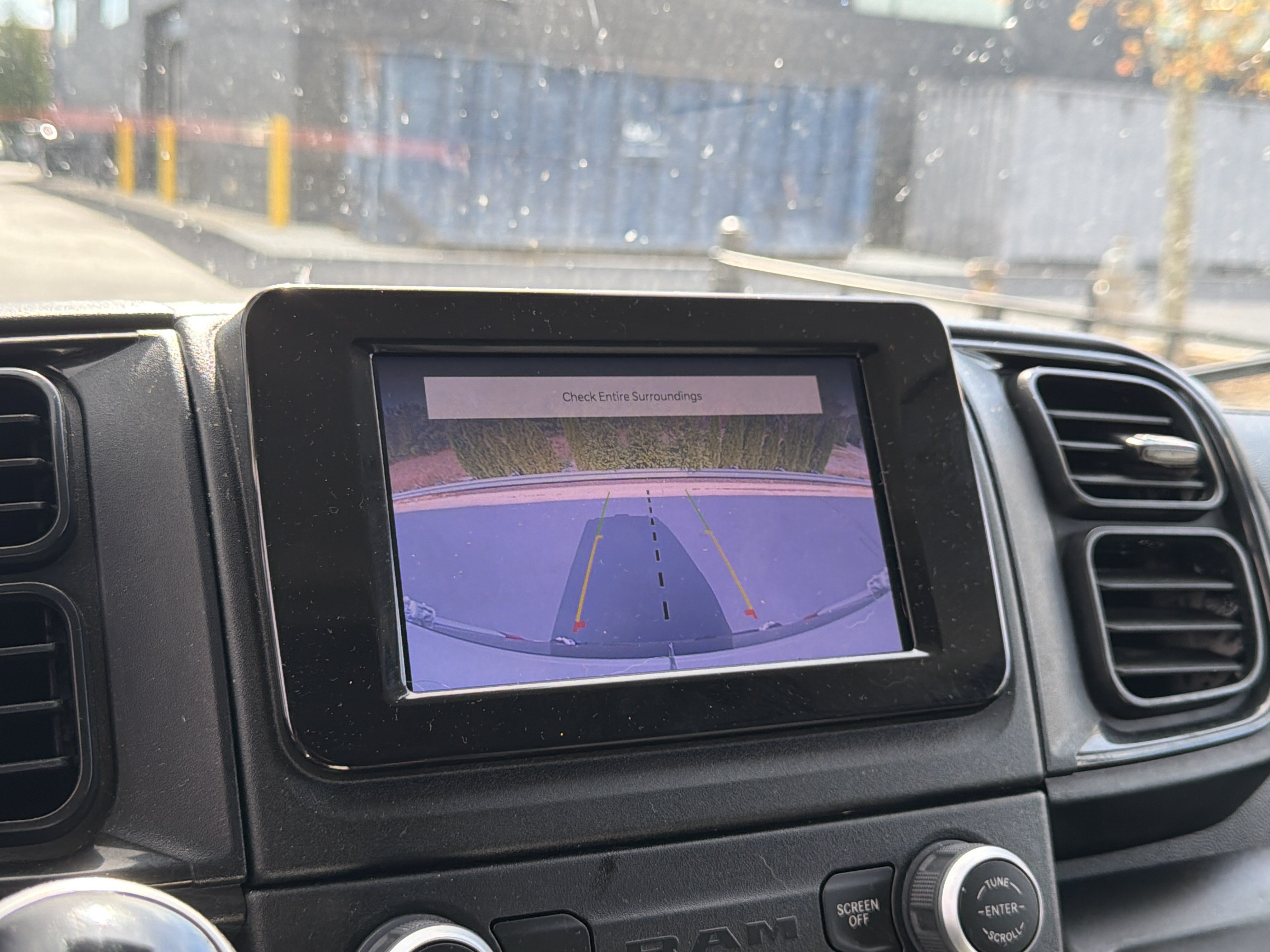Used 2023 RAM ProMaster 2500 FWD image 18