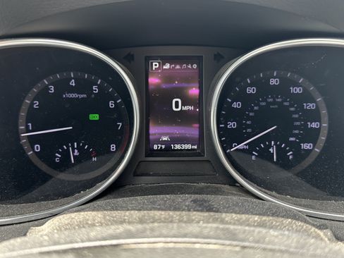 Used 2017 Hyundai Santa Fe Sport w/ 2.0T Ultimate Tech Package 05 FWD image 22