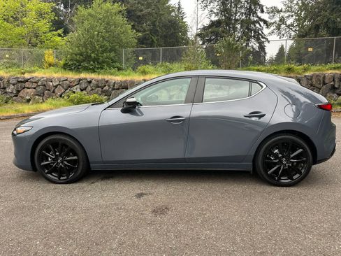 Used 2025 MAZDA MAZDA3 Carbon AWD/4WD image 2