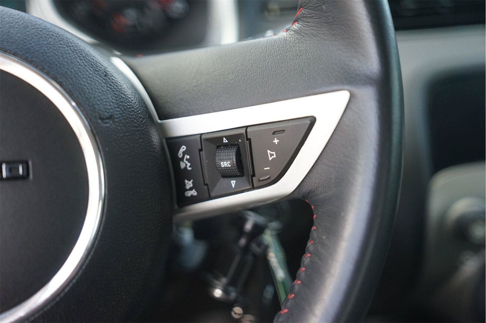 Used 2011 Chevrolet Camaro SS RWD image 19