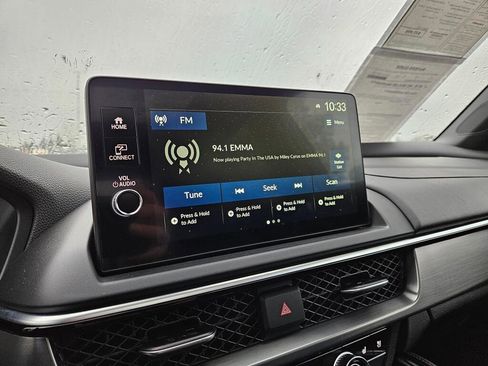 Certified 2025 Acura ADX A-Spec image 31