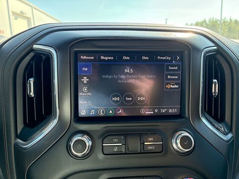 Used 2021 GMC Sierra 1500 AT4 w/ AT4 Value Package AWD/4WD image 13