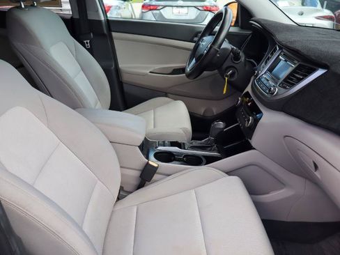 Used 2016 Hyundai Tucson SE w/ Option Group 02 FWD image 14