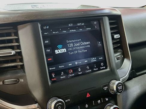 Used 2021 RAM 1500 Laramie AWD/4WD image 14