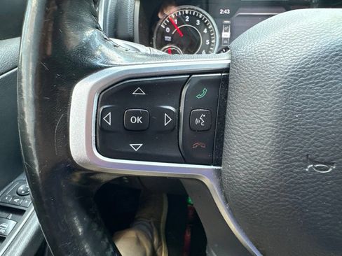 Used 2019 RAM 1500 Big Horn AWD/4WD image 14