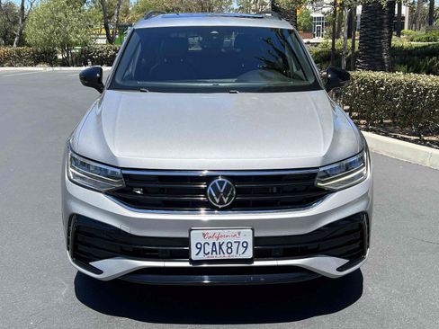 Used 2022 Volkswagen Tiguan SE R-Line FWD image 72