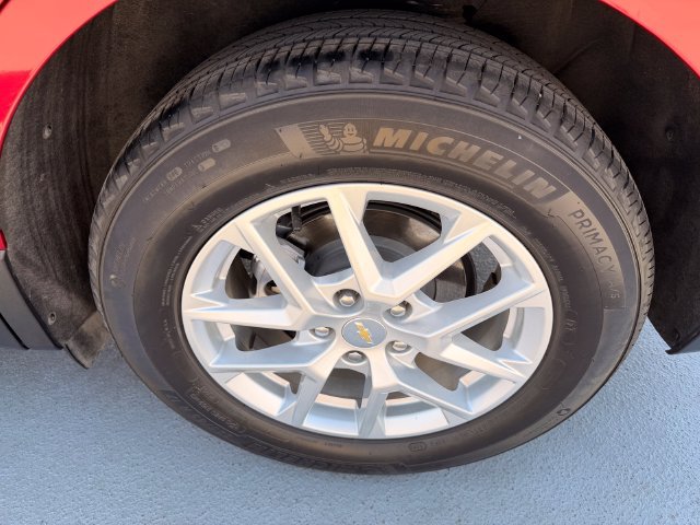 Used 2024 Chevrolet Equinox LT FWD image 24