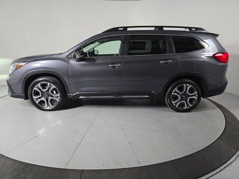 Used 2024 Subaru Ascent Touring image 2