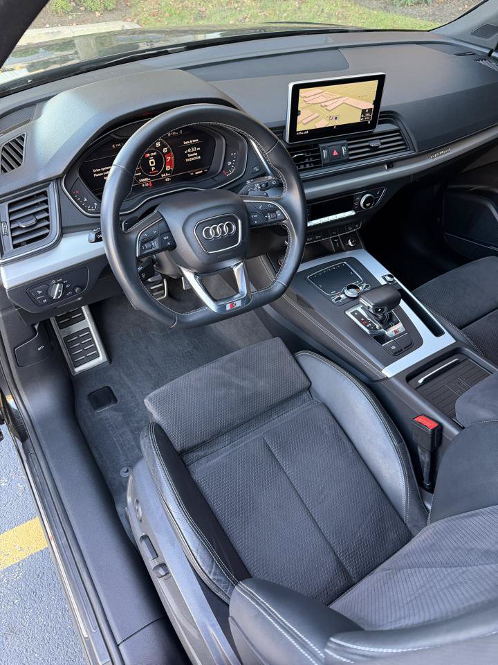 Used 2020 Audi SQ5 Premium Plus w/ Premium Plus Package AWD/4WD image 30