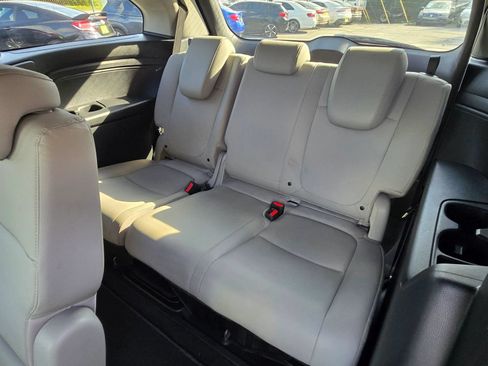 Used 2019 Honda Odyssey EX-L image 12