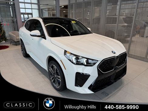 New 2026 BMW X2 xDrive28i w/ Technology Package image 1