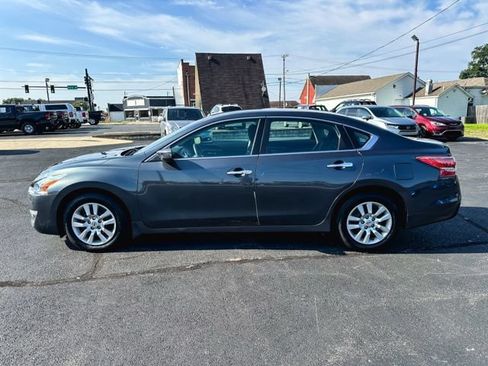 Used 2013 Nissan Altima 2.5 S FWD image 4