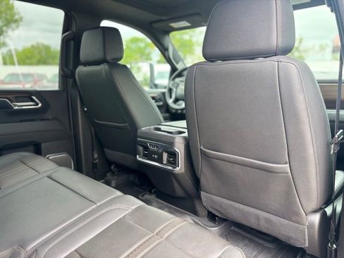 Used 2024 Chevrolet Silverado 2500 High Country w/ Technology Package image 20