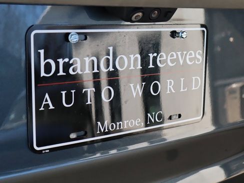 Used 2021 GMC Yukon Denali w/ Denali Premium Package image 60