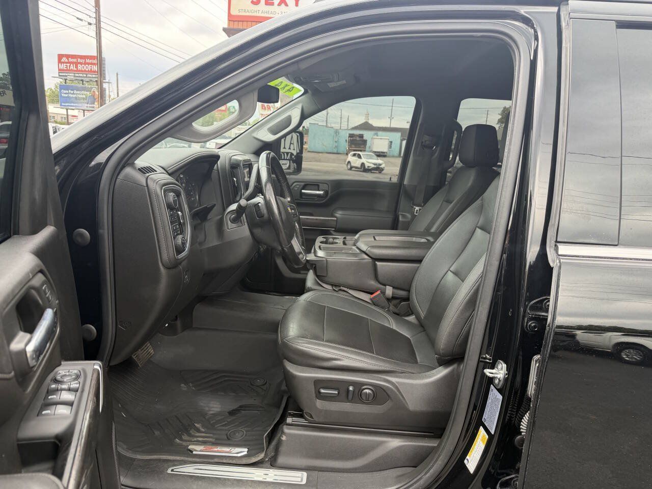 Used 2023 Chevrolet Silverado 2500 LTZ AWD/4WD image 16