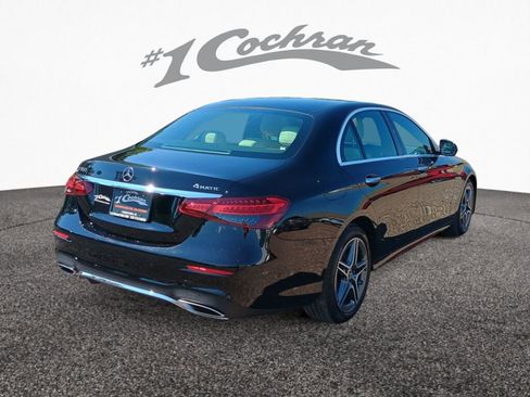 Used 2023 Mercedes-Benz E 350 4MATIC Sedan image 7