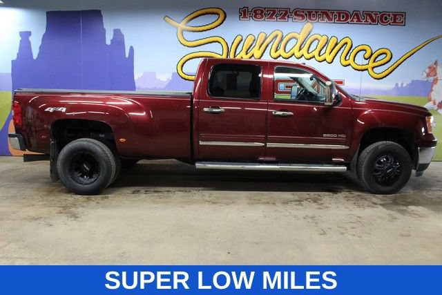 Used 2014 GMC Sierra 3500 SLE w/ SLE Preferred Package AWD/4WD image 1