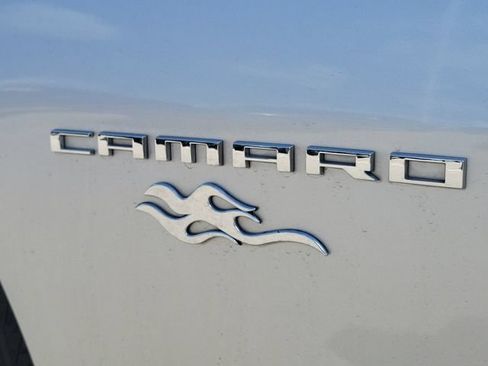 Used 2015 Chevrolet Camaro LT RWD image 9