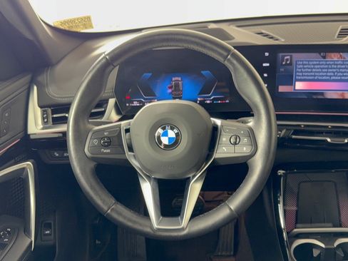 Used 2025 BMW X1 xDrive28i AWD/4WD image 10