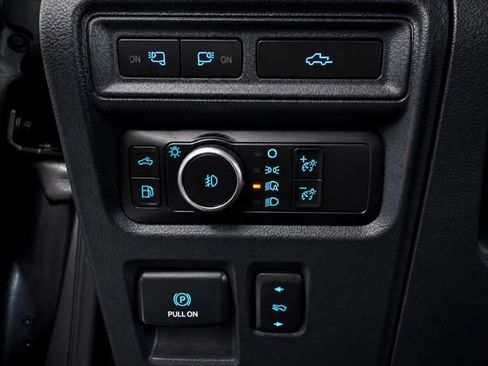 Used 2022 Ford F150 Lariat w/ Equipment Group 502A High AWD/4WD image 49