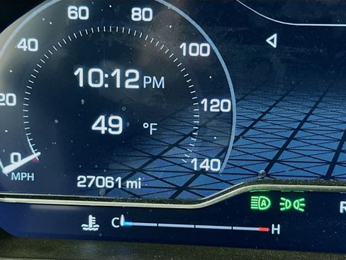 Used 2024 GMC Sierra 1500 Elevation image 19