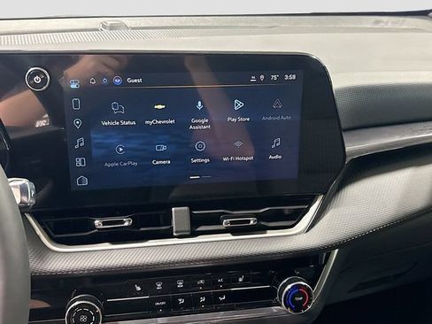 New 2027 Chevrolet Equinox LT FWD image 16
