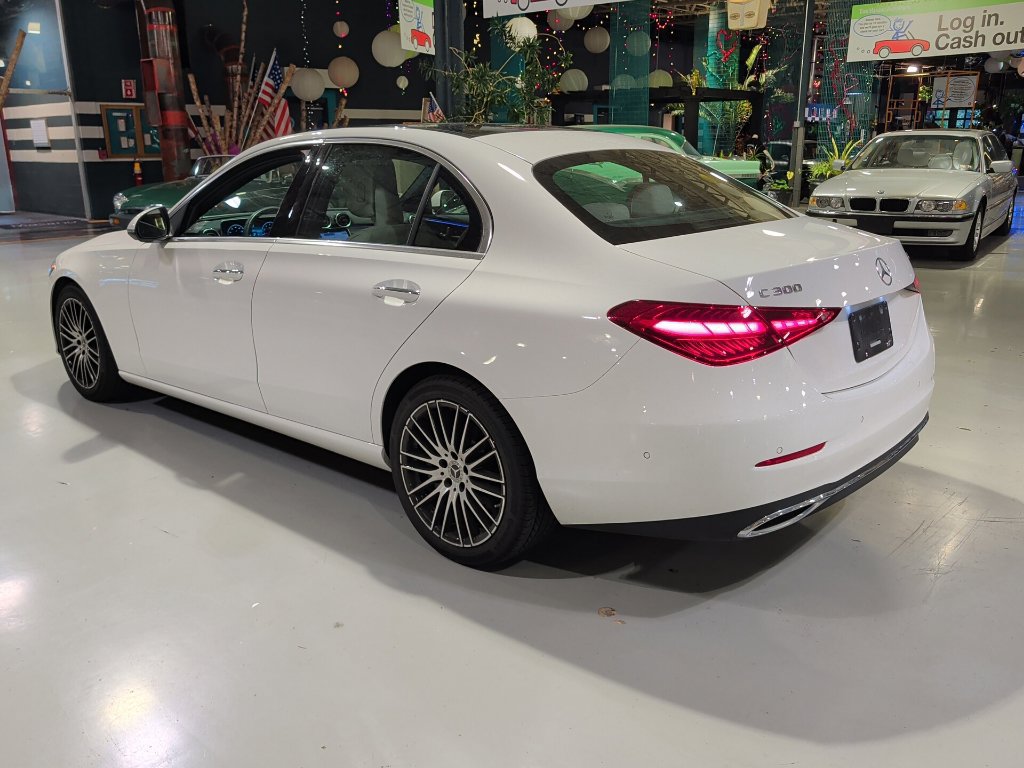 Used 2024 Mercedes-Benz C 300 4MATIC Sedan image 18