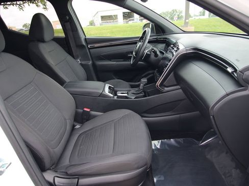 Used 2022 Hyundai Santa Cruz SEL Premium AWD/4WD image 8