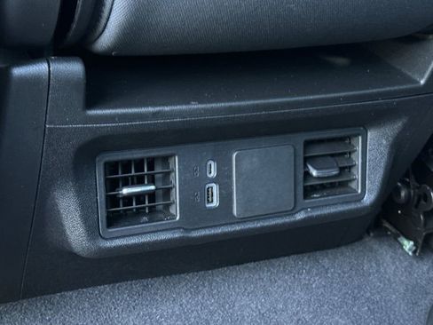 Certified 2025 Chevrolet Silverado 1500 Custom image 14