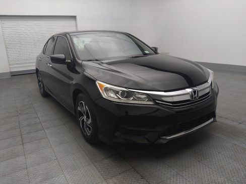 Used 2016 Honda Accord LX image 13